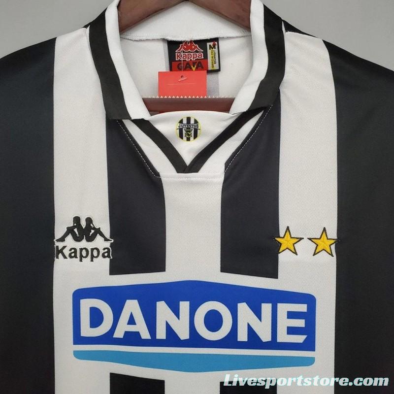 Retro 94/95 Juventus Home Jersey